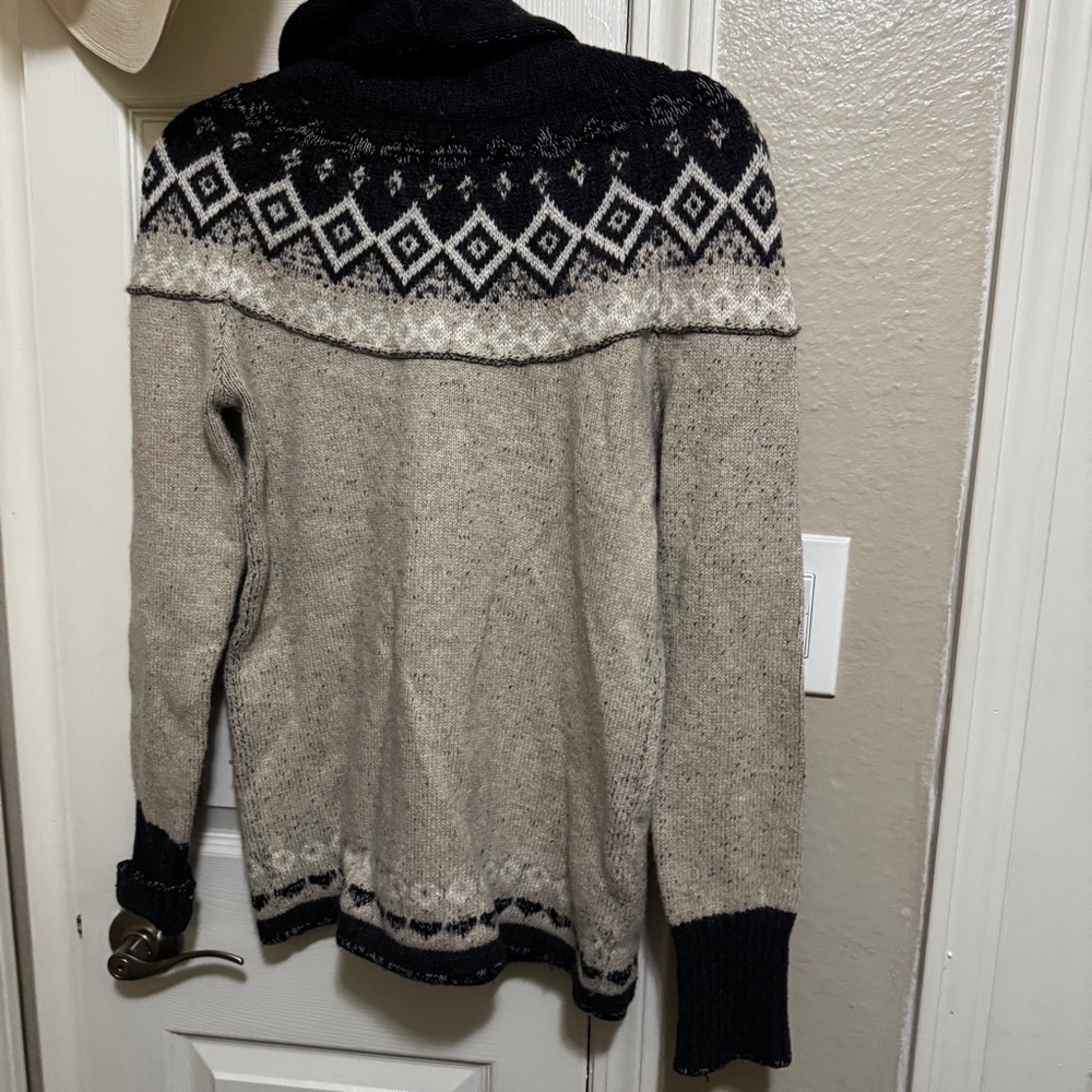 Eddie Bauer mohair and wool cowl neck sweater - Picture 9 of 9